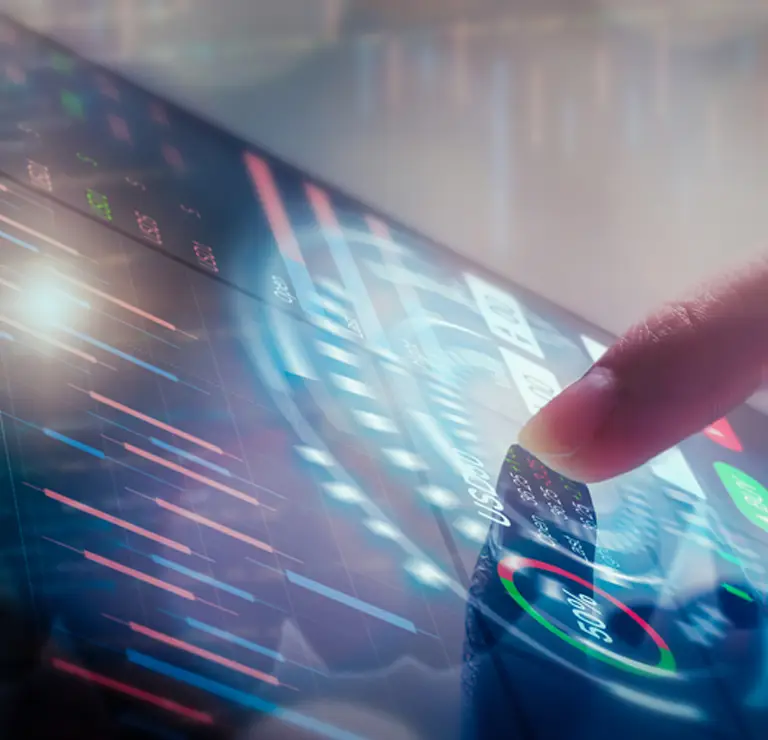 When to Trust the Crowd Over the Experts.